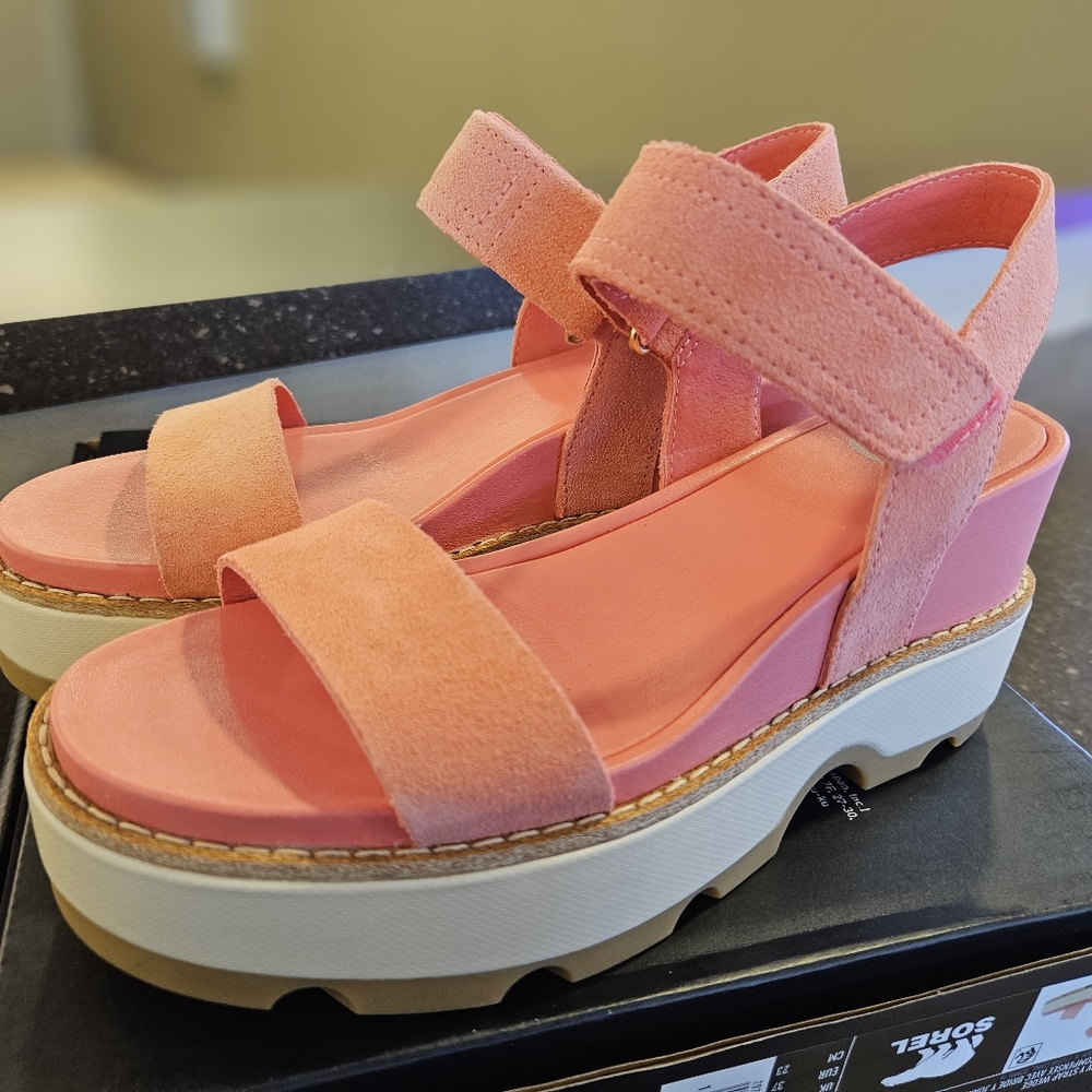 SOREL Joanie IV Wedge Sandal